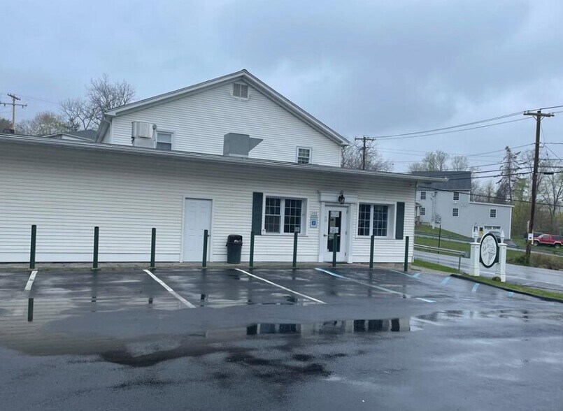 More Photos Of 105 Towners Rd, Carmel Storefront Retail Residential For Sale