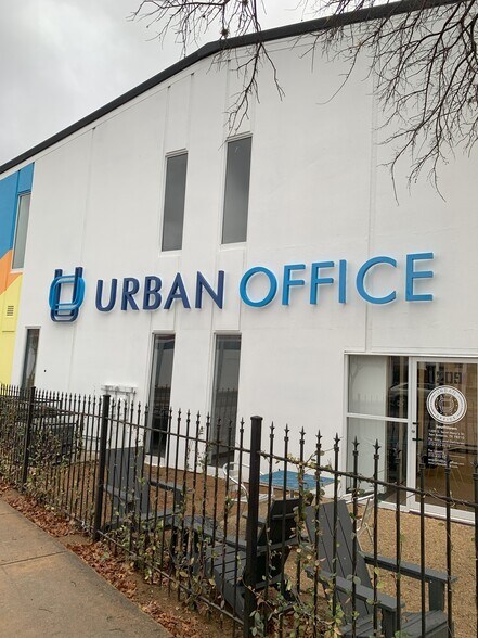 More Photos Of 1209 S Saint Marys St, San Antonio Coworking Space