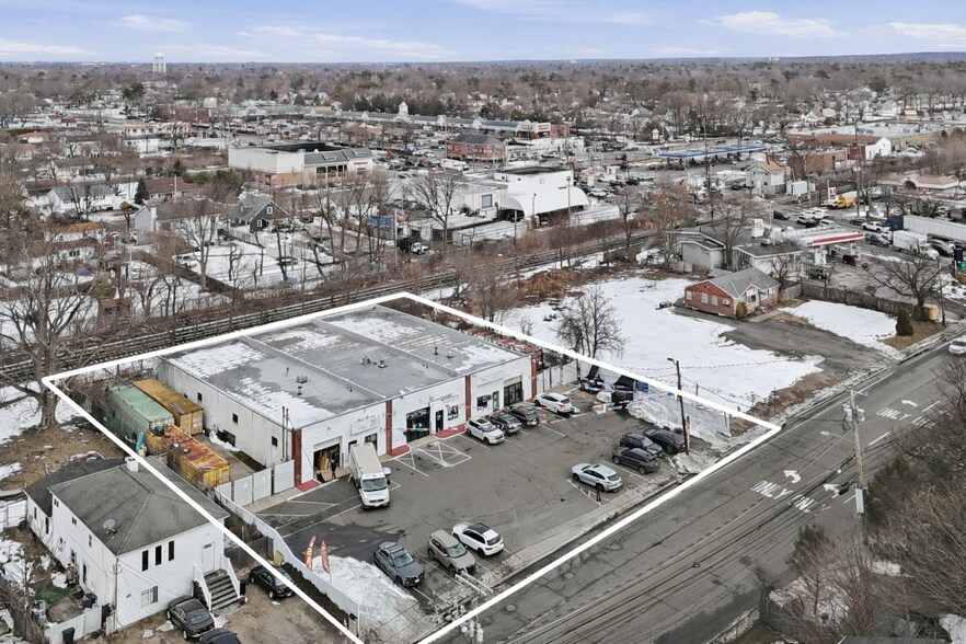 More Photos Of 9-13 Pine Aire Dr, Bay Shore Warehouse For Sale