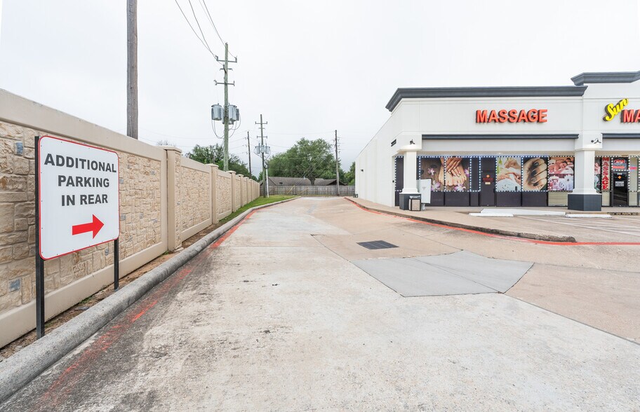 More Photos Of 4915 Fm 2920 Rd, Spring Unknown For Lease