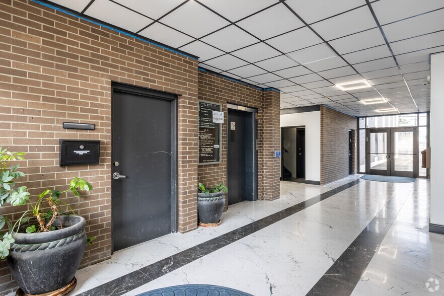 More Photos Of 1620 US Highway 22 E, Union Township Unknown For Lease