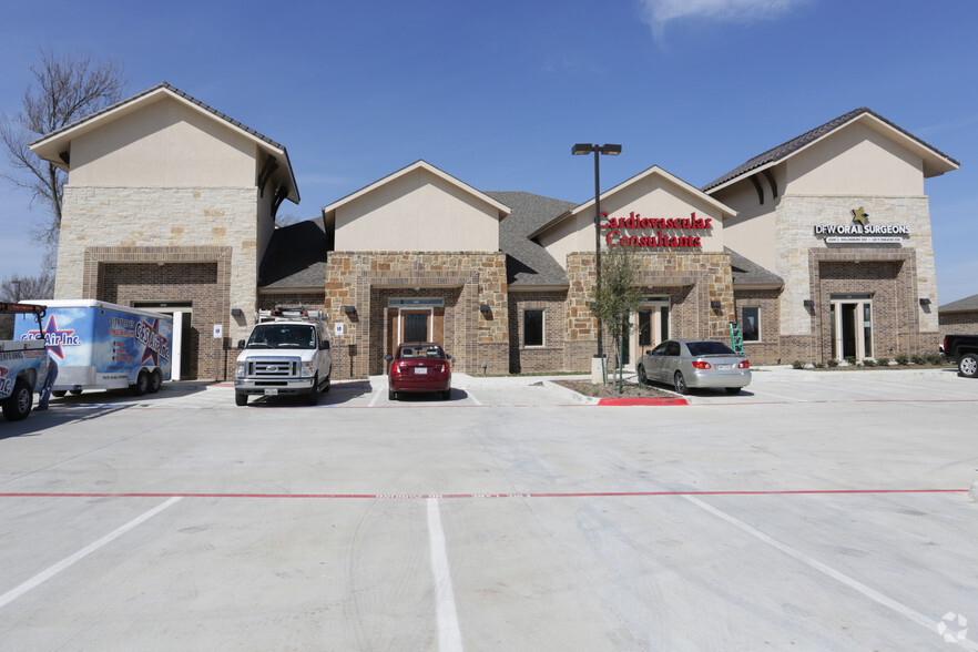 Primary Photo Of 4421 Long Prairie Rd, Flower Mound Medical For Lease