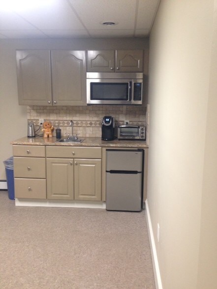 More Photos Of 59 Apsley St, Hudson Loft Creative Space For Lease