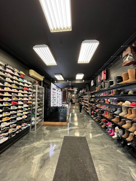 More Photos Of 2958 3rd Ave, Bronx Storefront For Lease