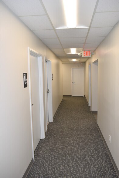 More Photos Of 210 13th Avenue Pl NW, Hickory Medical For Lease