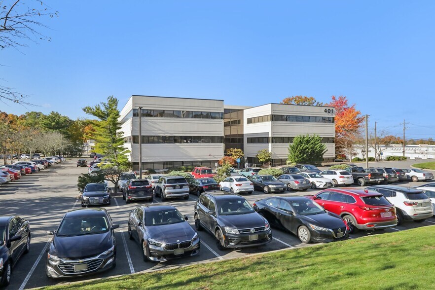 More Photos Of 401 Hamburg Turnpike, Wayne Medical For Sale