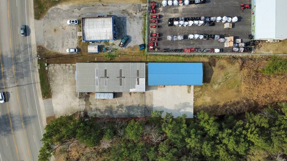 More Photos Of 1310 College Park Rd, Summerville Industrial For Lease