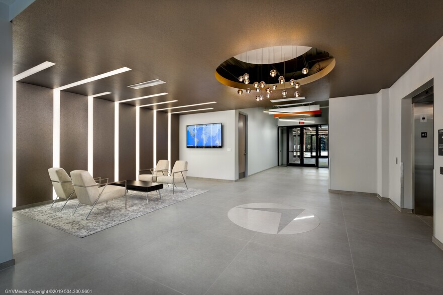 More Photos Of 1351 Holiday Square Blvd, Covington Office For Lease