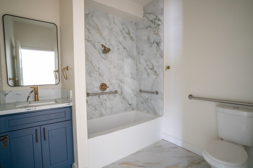 More Photos Of 875 N Olive St, Orange Apartments For Sale