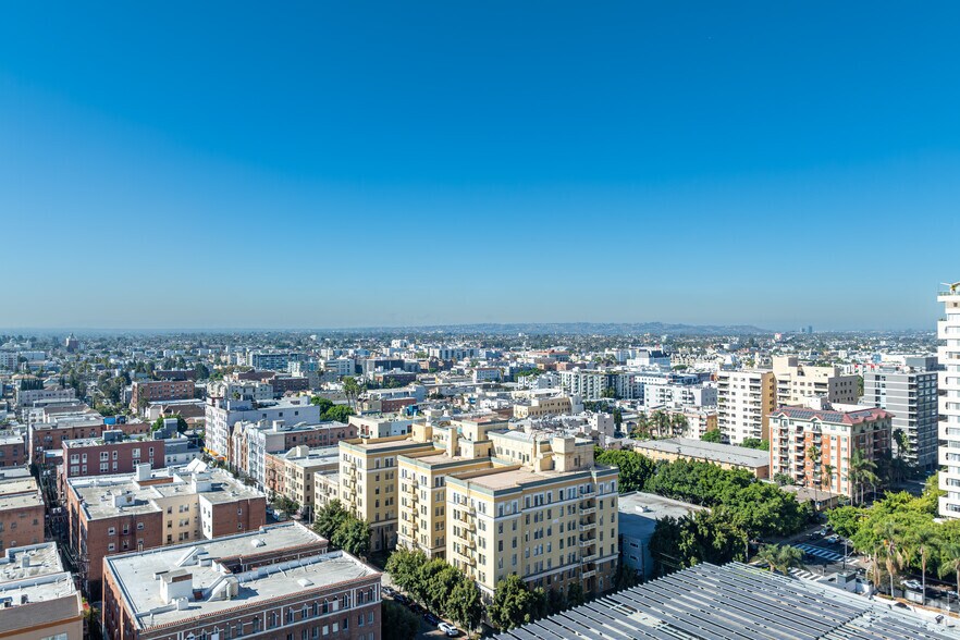 More Photos Of 715 S Normandie Ave, Los Angeles Apartments For Sale