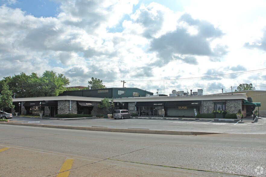 More Photos Of 6418-6432 N Western Ave, Oklahoma City Storefront Retail Office For Lease
