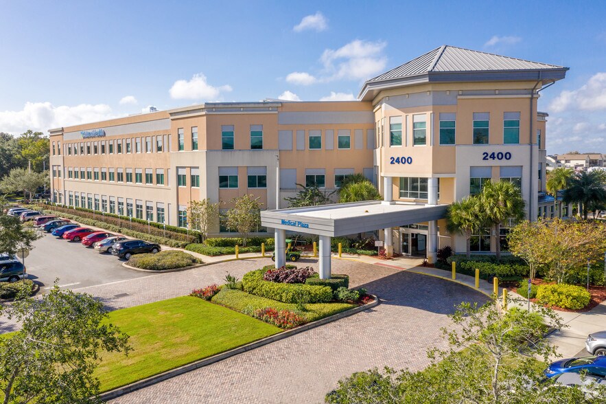 More Photos Of 2400 N Orange Blossom Trl, Kissimmee Medical For Lease