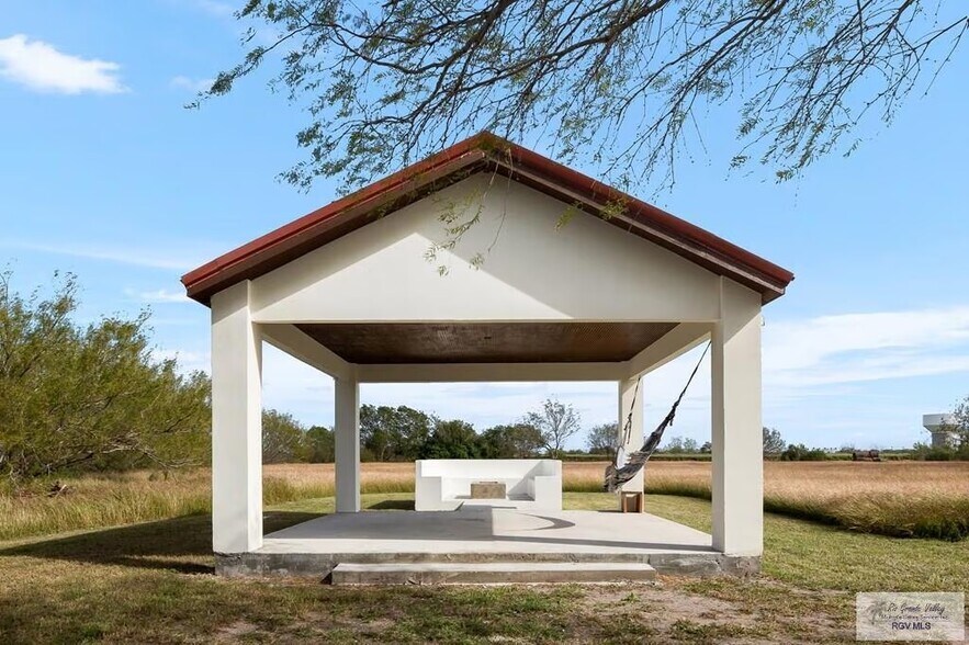 More Photos Of 25219 Bass Blvd, Harlingen Lodge Meeting Hall For Sale