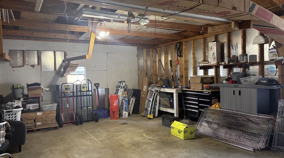 More Photos Of 511 Vine St, Wisconsin Dells Apartments For Sale