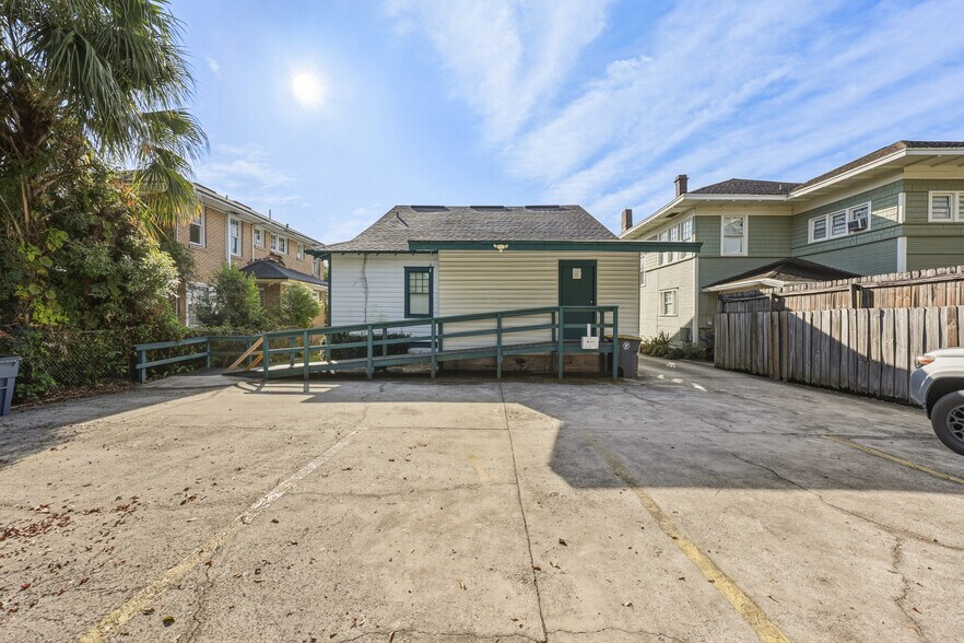 More Photos Of 2585 Herschel St, Jacksonville Office For Sale
