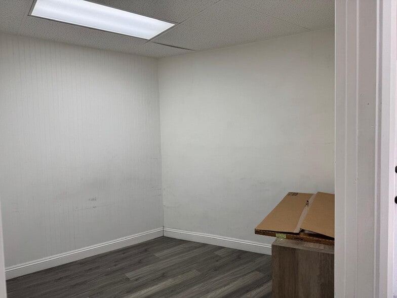 More Photos Of 720-724 N Garey Ave, Pomona Unknown For Lease