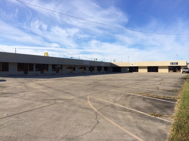 More Photos Of 308 Hwy 90, Waveland Storefront For Lease