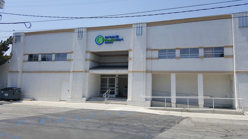 More Photos Of 2010 Huntington Dr, San Marino Storefront For Lease