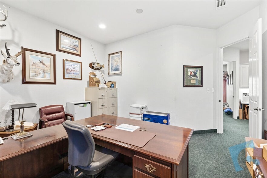 More Photos Of 5316 Bransford Rd, Colleyville Office For Sale