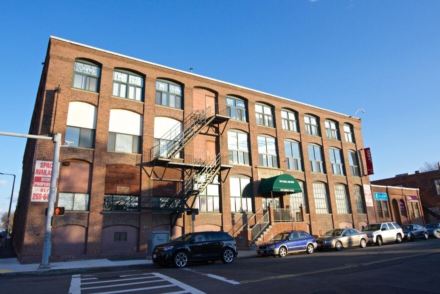 More Photos Of 840 Summer St, Boston Research And Development For Lease