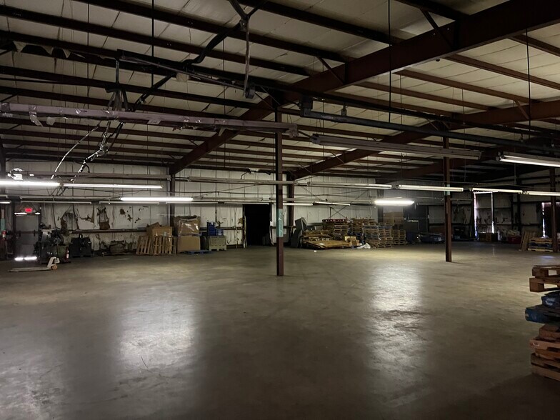 More Photos Of 99 Braswell Rd, Hattiesburg Industrial For Sale