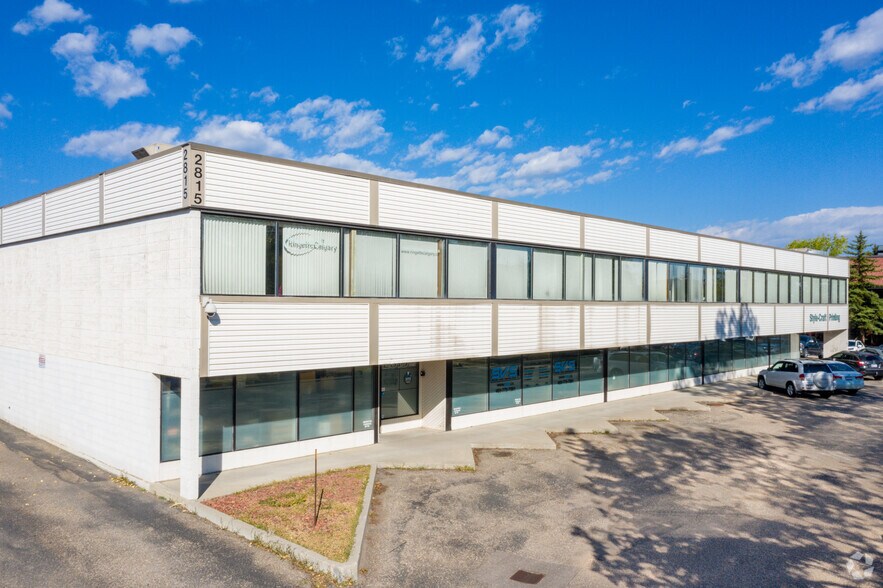 More Photos Of 2815 12th St NE, Calgary Warehouse For Sale