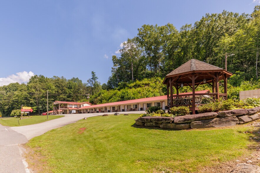 More Photos Of , Whittier Hospitality For Sale