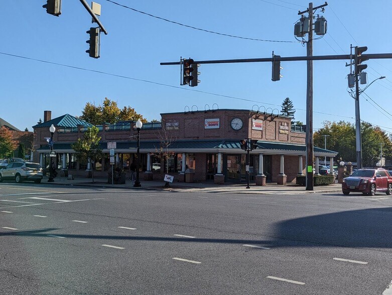 More Photos Of 1066 Madison Ave, Albany Freestanding For Lease