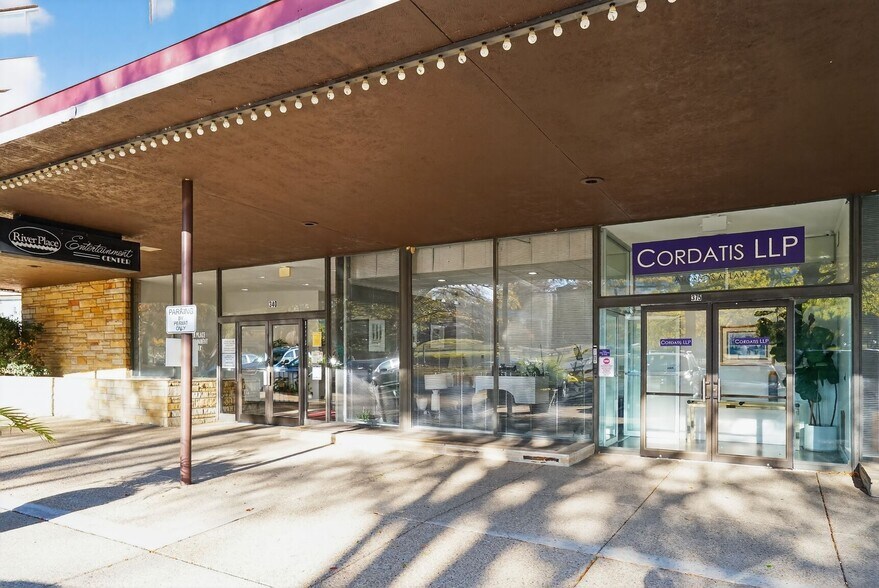 More Photos Of 1011-1121 Arlington Blvd, Arlington Apartments For Sale