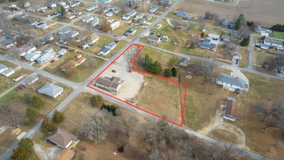 More Photos Of 104 Taylorville Rd, Taylorville Restaurant For Sale