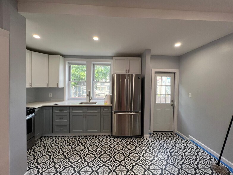 More Photos Of 106-118 Rushbrook St, Jermyn Apartments For Sale