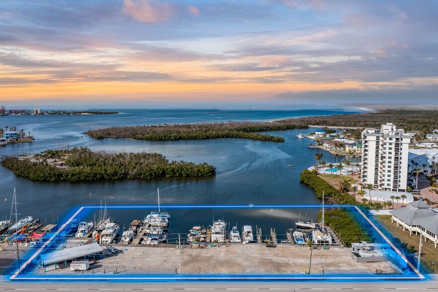 More Photos Of 18400 San Carlos Blvd, Fort Myers Beach Marina For Sale