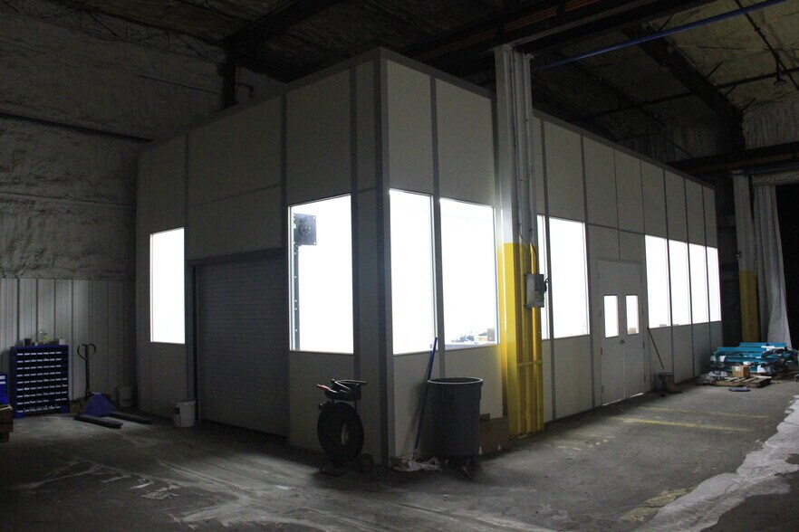 More Photos Of 5890 I 10 Industrial Pkwy W, Theodore Manufacturing For Sale