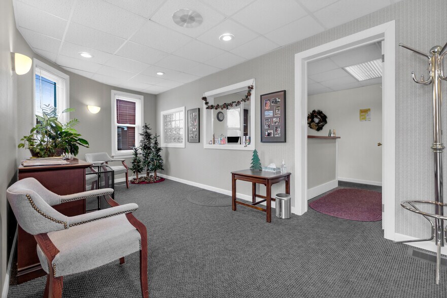 More Photos Of 1810 Washington Blvd, Easton Office Residential For Sale