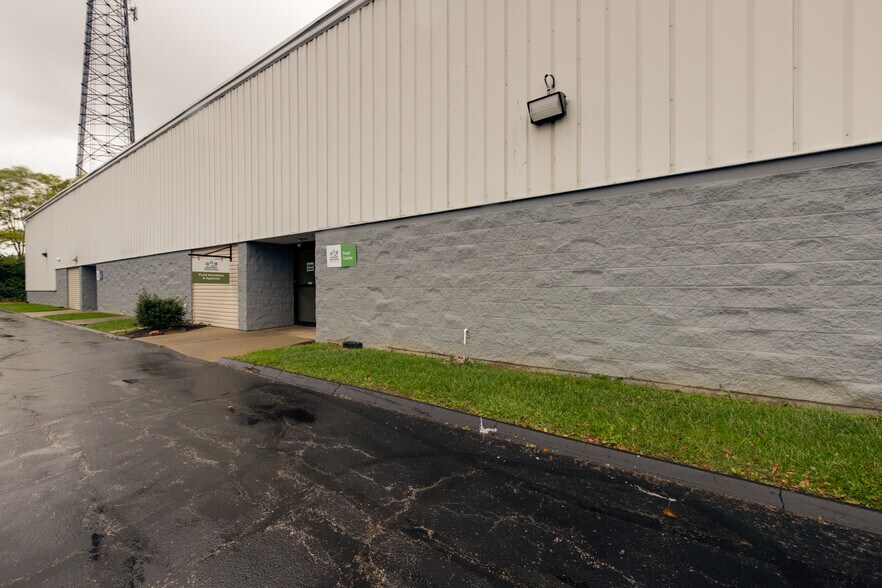 More Photos Of 7725 Foundation Dr, Florence Warehouse For Lease