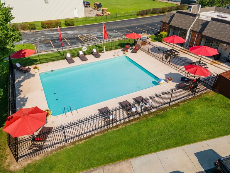 More Photos Of 1311 N Ash Pl, Owasso Apartments For Sale