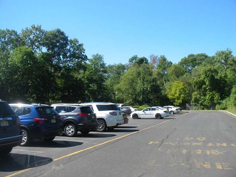 More Photos Of 223 Monmouth Rd, West Long Branch Medical For Lease