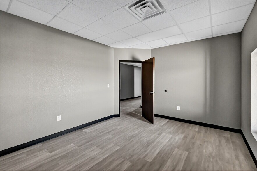 More Photos Of 14761 W I-20, Odessa Industrial For Sale