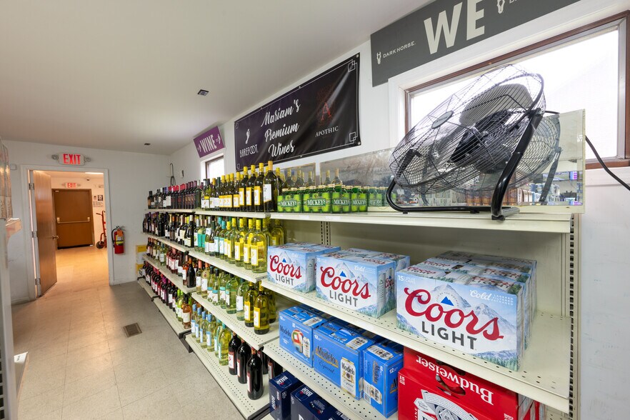 More Photos Of 1635 Broadway, Bethlehem Storefront For Sale
