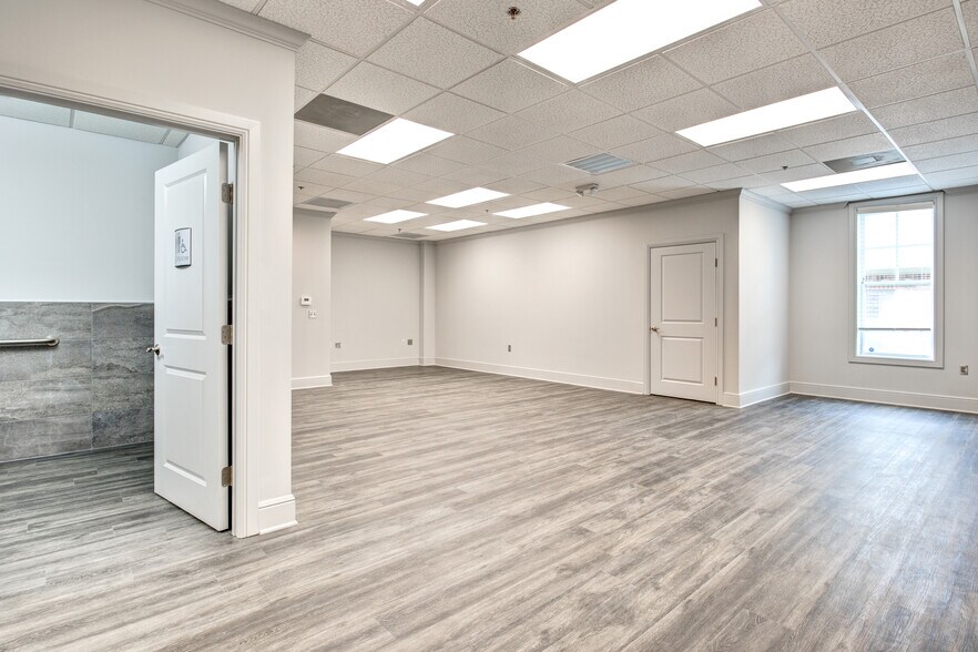 More Photos Of 1670 Keller Pky, Keller Loft Creative Space For Lease