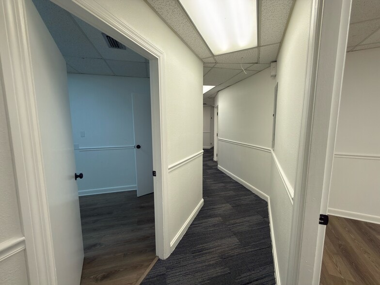 More Photos Of 1527 S Orange Ave, Orlando Office For Lease