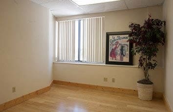 More Photos Of 4010 Washington St, Kansas City Coworking Space