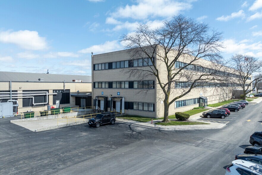 More Photos Of 5410-5480 W Roosevelt Rd, Chicago Warehouse For Lease