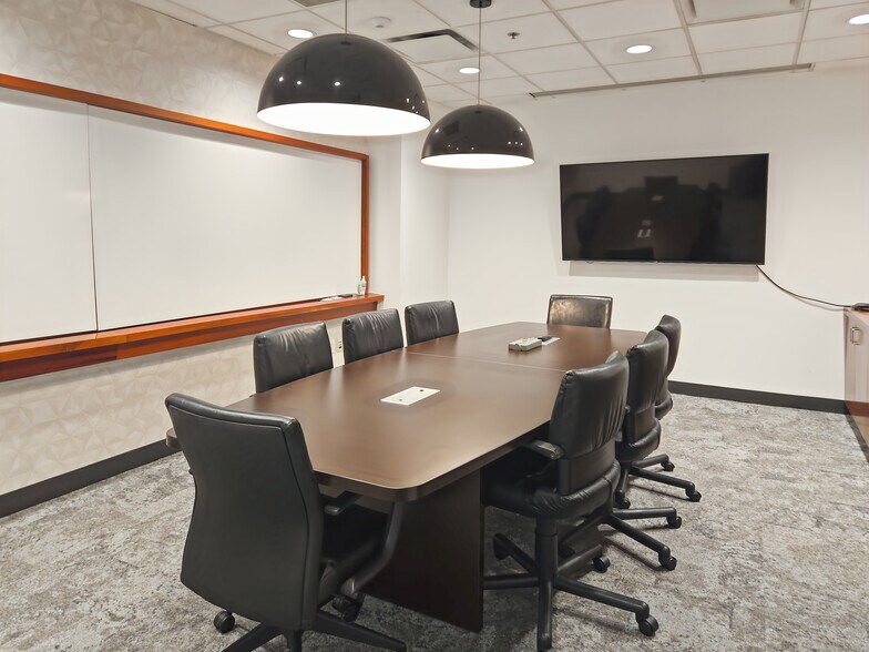 More Photos Of 12600 Deerfield Pky, Alpharetta Coworking Space