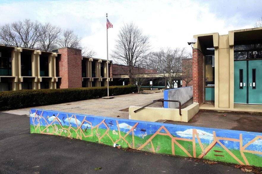 Primary Photo Of , New Haven Specialty For Sale