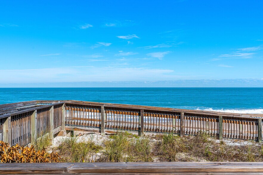 More Photos Of 9300 N A1A, Vero Beach Freestanding For Sale
