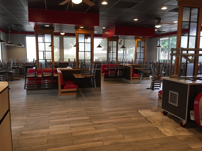 More Photos Of 8820 FM 423, Frisco Fast Food For Lease