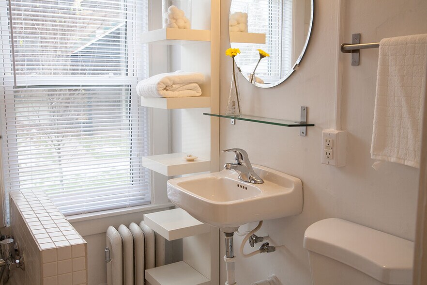 More Photos Of 930 89th Ave W, Duluth Apartments For Sale