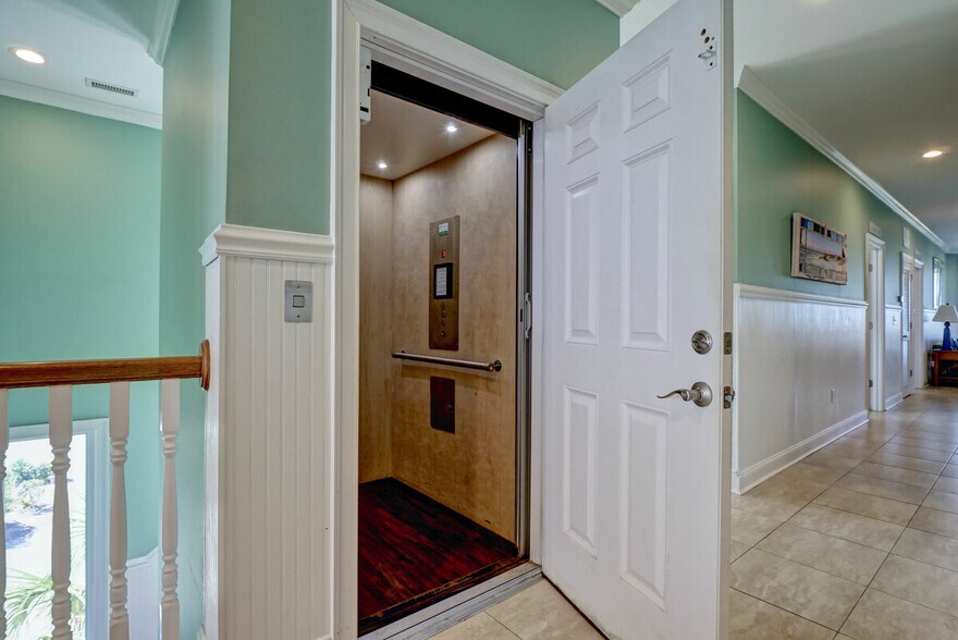 More Photos Of 2068 New River Inlet Rd, North Topsail Beach Apartments For Sale