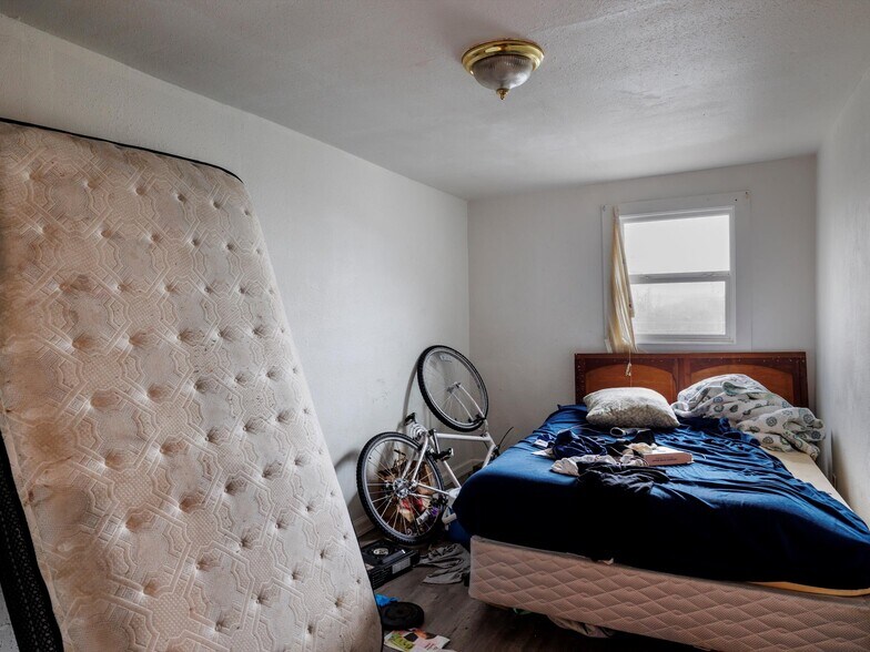 More Photos Of 4848 NE 99th Ave, Portland Apartments For Sale